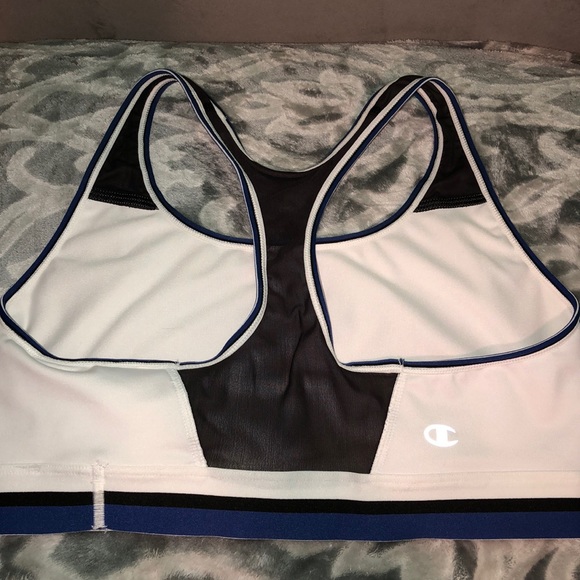 Sports bra - Picture 2 of 2